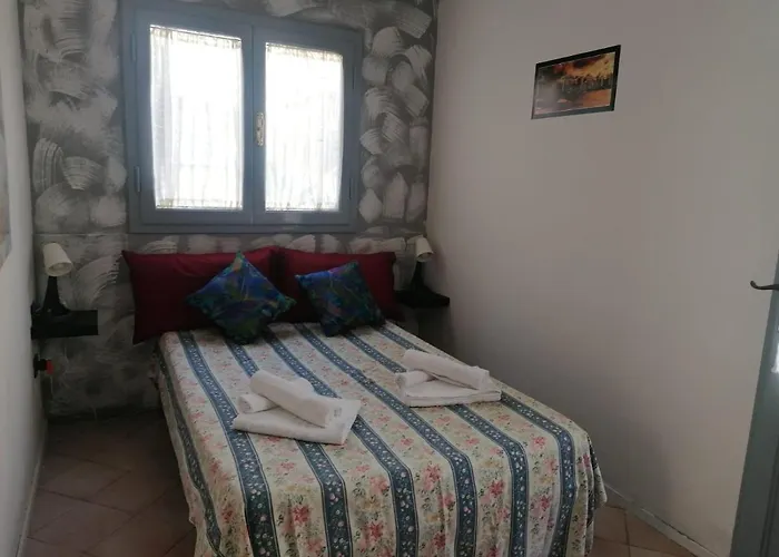 La Casina Giramondo Di Ele